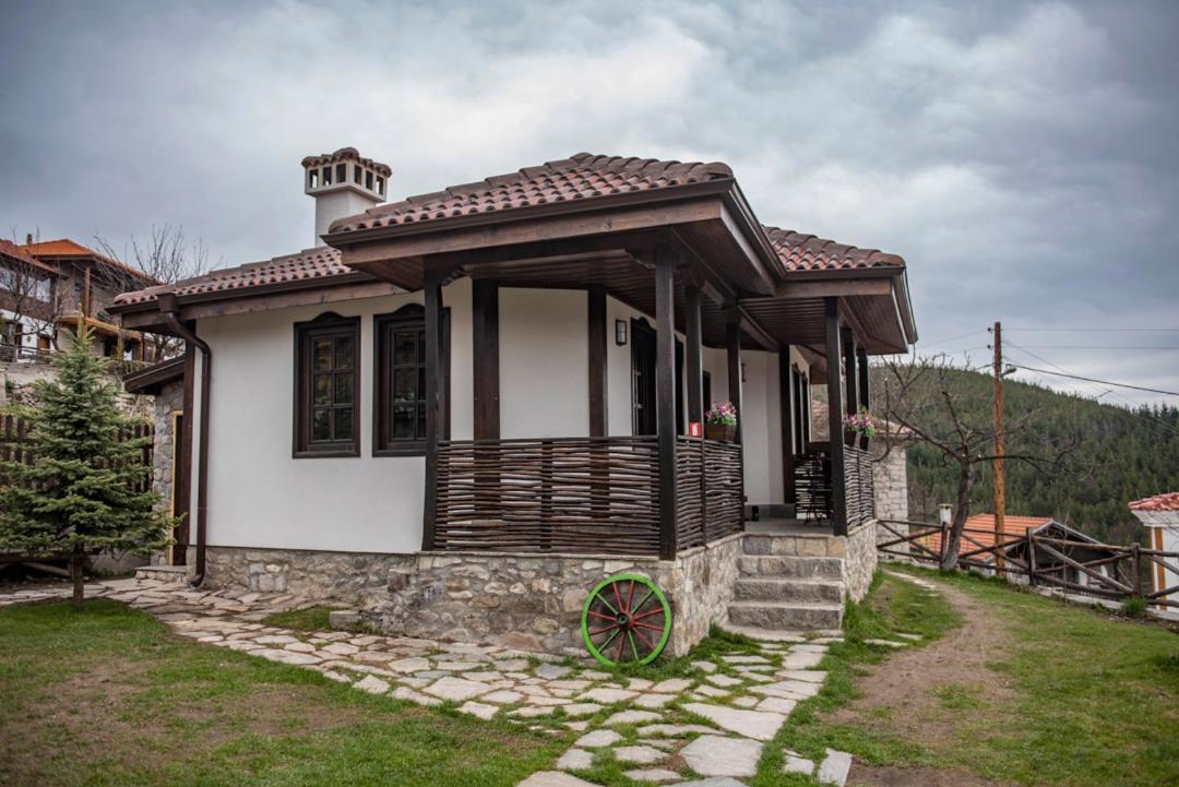 Готель Rhodopes Legends Vrata Екстер'єр фото
