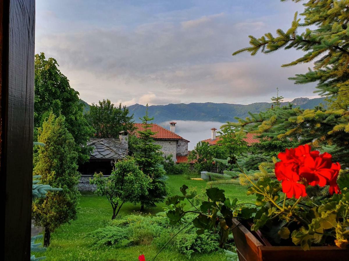Готель Rhodopes Legends Vrata Екстер'єр фото